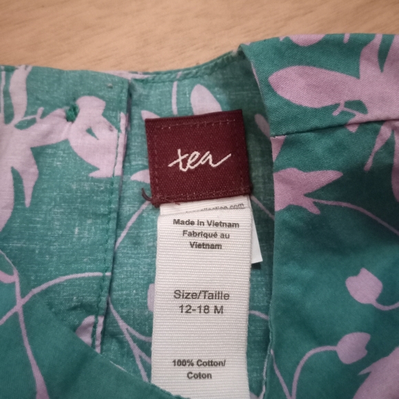 NWOT 12-18m Tea Blue with Pink Floral Design Romper feat. Crossover - Picture 3 of 5